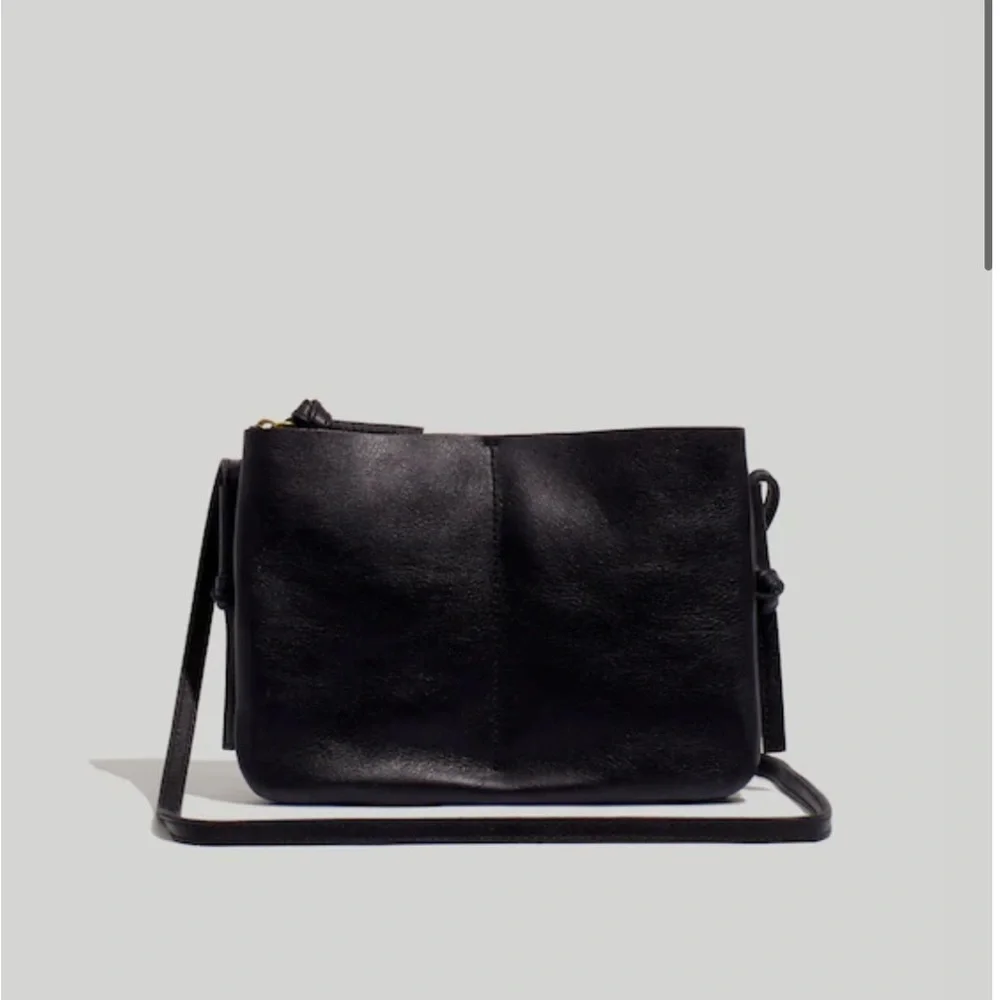 Madewell Elegant Black Leather Shoulder Bag